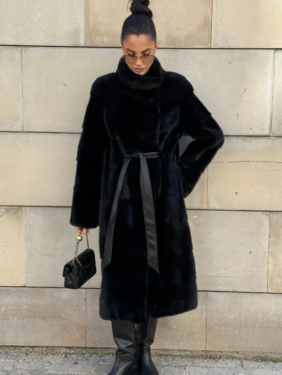 Шуба из скандинавской(плюшевой) норки - стойка воротник
