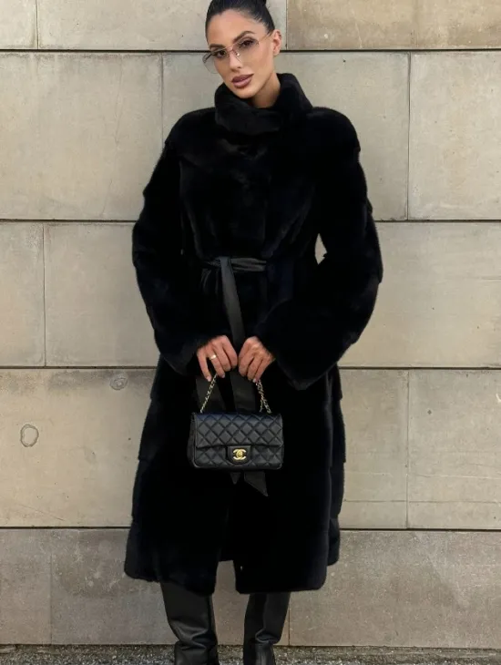 Шуба из скандинавской(плюшевой) норки - стойка воротник