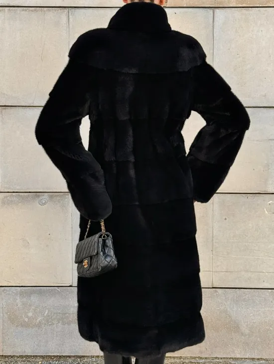 Шуба из скандинавской(плюшевой) норки - стойка воротник