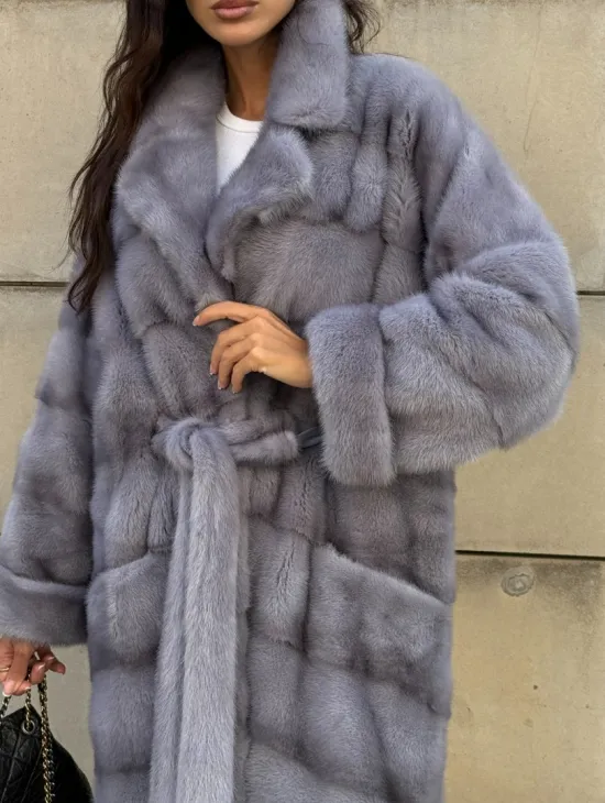 Голубая шуба New Fashion из меха аукционной норки, английский воротник