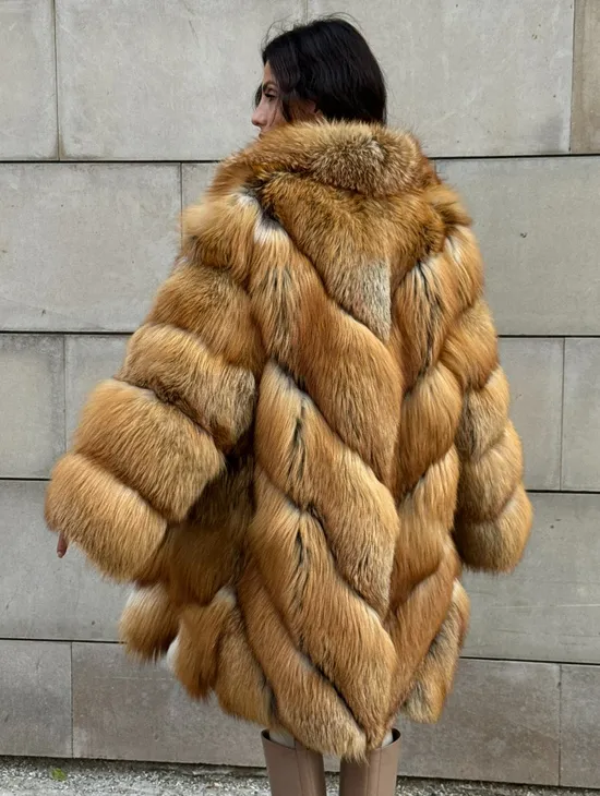 Vintage шуба диагональ из меха лисы Gold Fox, английский воротник