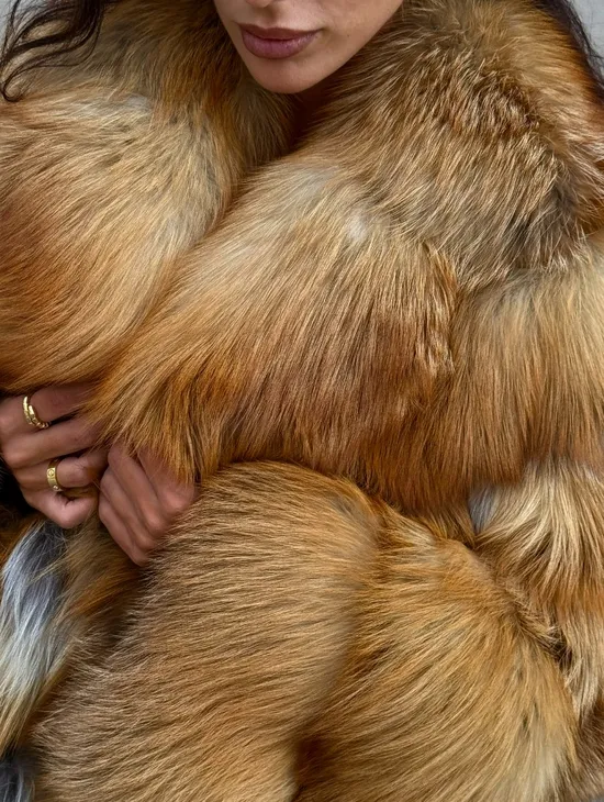 Vintage шуба диагональ из меха лисы Gold Fox, английский воротник