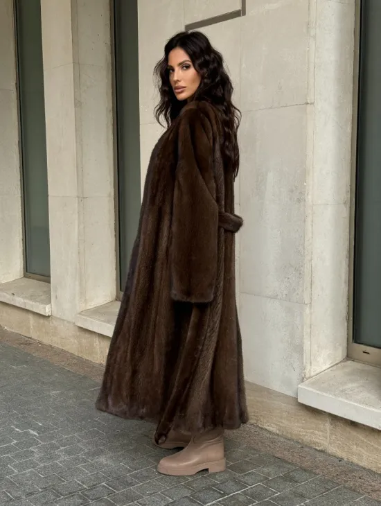 Модная шуба из скандинавской норки PREMIUM COLLECTION без воротника