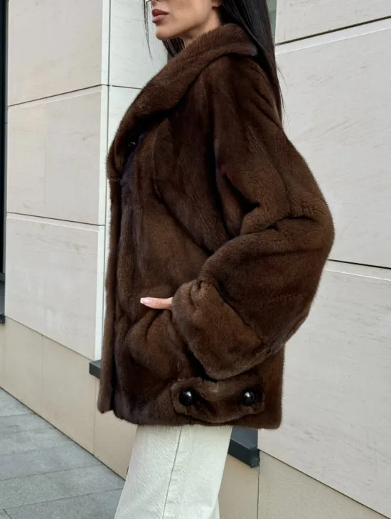 Шуба в натуральном цвете - аукционная норка VELVET