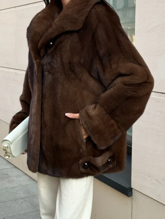 Шуба в натуральном цвете - аукционная норка VELVET