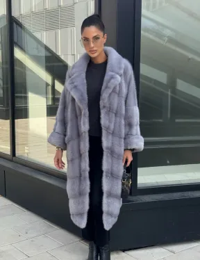 Голубая норковая шуба английский воротник, фасон кокон