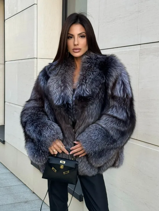 Шуба из меха чернобурки с английским воротником, цельные пластины - серая