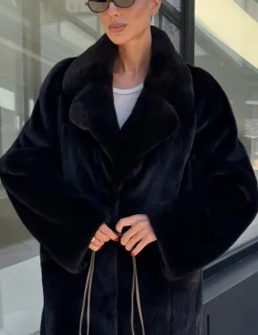 Шуба из аукционного меха норки Kopenhagen Fur, английский воротник - фасон баллон