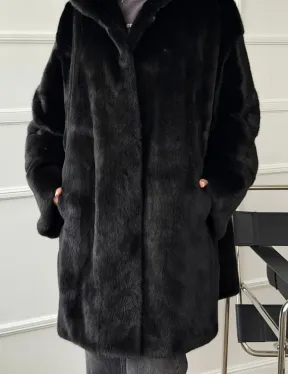 Шуба натуральная женская из норки Blackglama с капюшоном