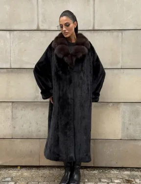 Манто New Elegance из норки Saga Furs с воротником из меха соболя