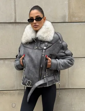 Стильная косуха-дубленка Vintage Grey с воротником из меха песца со шнуровкой на спине