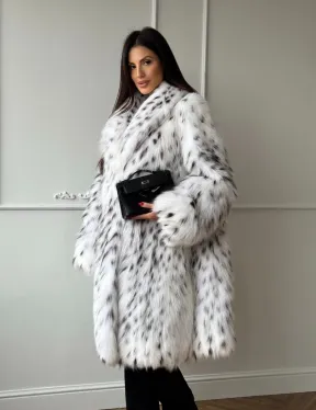 Манто из меха аукционной кристальной лисы (реплика канадской рыси)