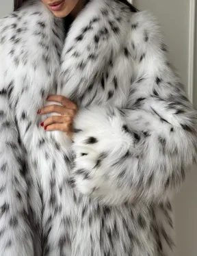 Манто из меха аукционной кристальной лисы (реплика канадской рыси)
