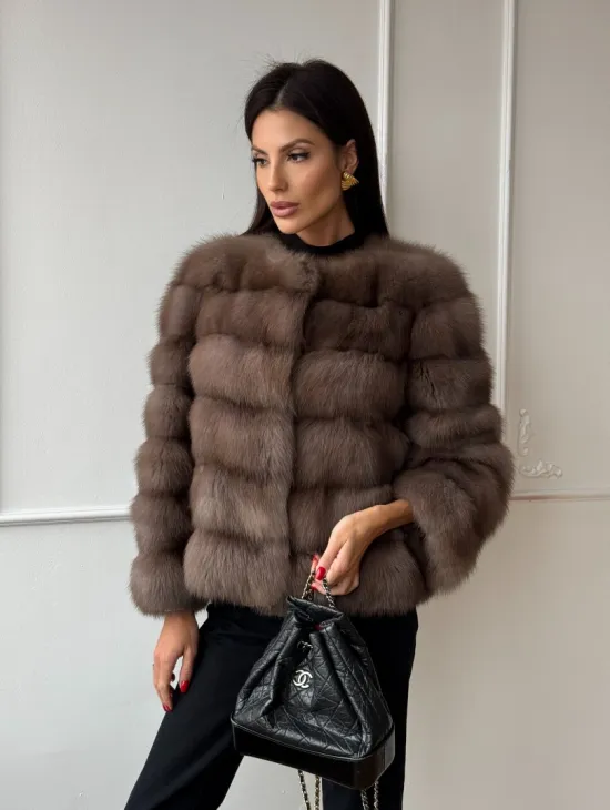Шуба из меха куницы Truffle с воротником шанель