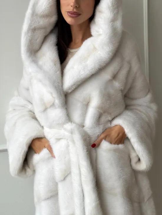 Натуральная шуба кимоно из меха норки Palomino с капюшоном кобра
