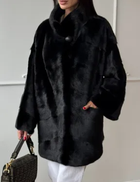 Черный полушубок из натурального меха, стойка воротник