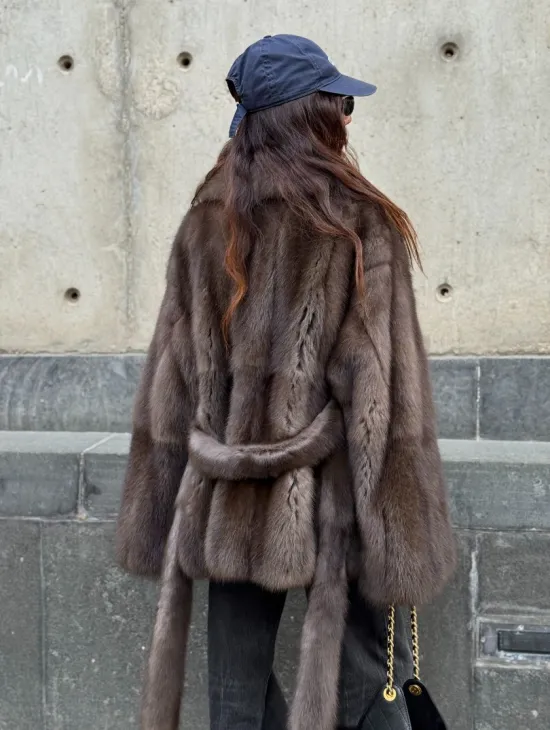 Шуба из меха куницы - автоледи