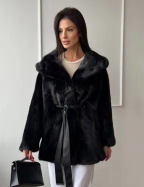 Летучая мышь шуба из меха норки Black с капюшоном - паркет