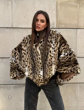 Женское манто из меха оцелота с потайным поясом - модель «Летучая мышь»