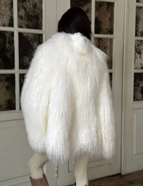 Шуба из меха ламы PREMIUM COLLECTION, английский воротник