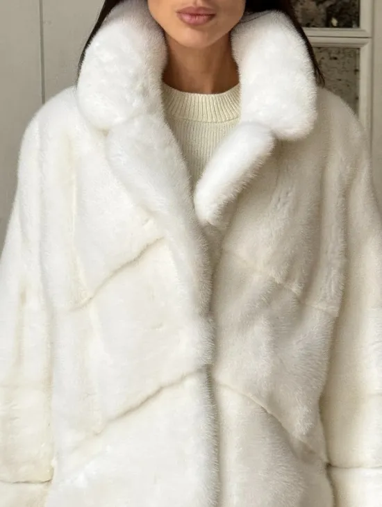 Эксклюзивная белая норковая шуба NAFA LUX английский воротник