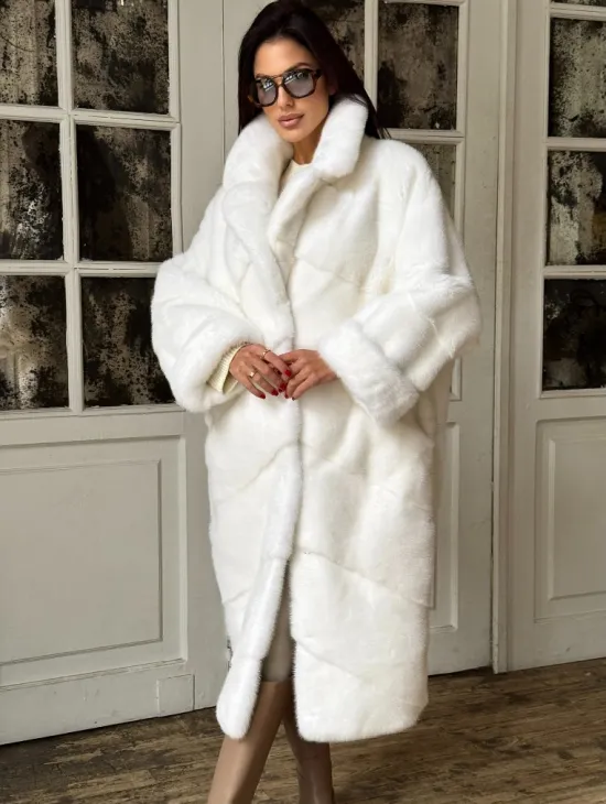 Эксклюзивная белая норковая шуба NAFA LUX английский воротник