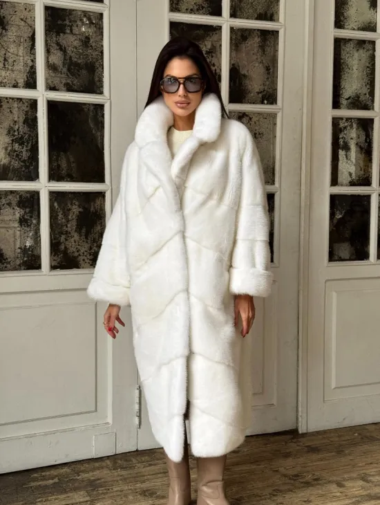 Эксклюзивная белая норковая шуба NAFA LUX английский воротник