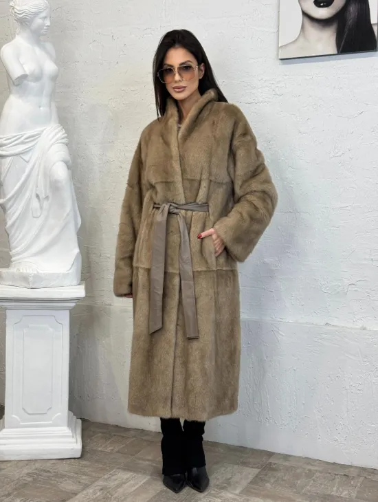 Элегантная норковая шуба кимоно с V-образным воротником в цвете Pastel