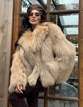 Шуба женская из меха тонированной лисы - английский воротник