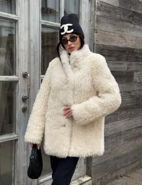 Женская шуба - дубленка двухсторонняя из натурального меха тиградо, стойка воротник