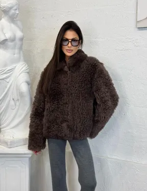 Полушубок - куртка женская из натуральной овчины с воротником апаш