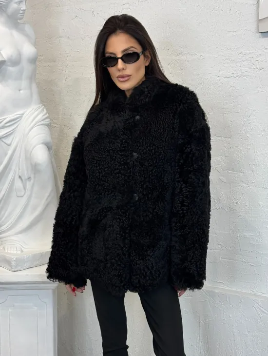 Черный двухсторонний полушубок из натурального меха овчины