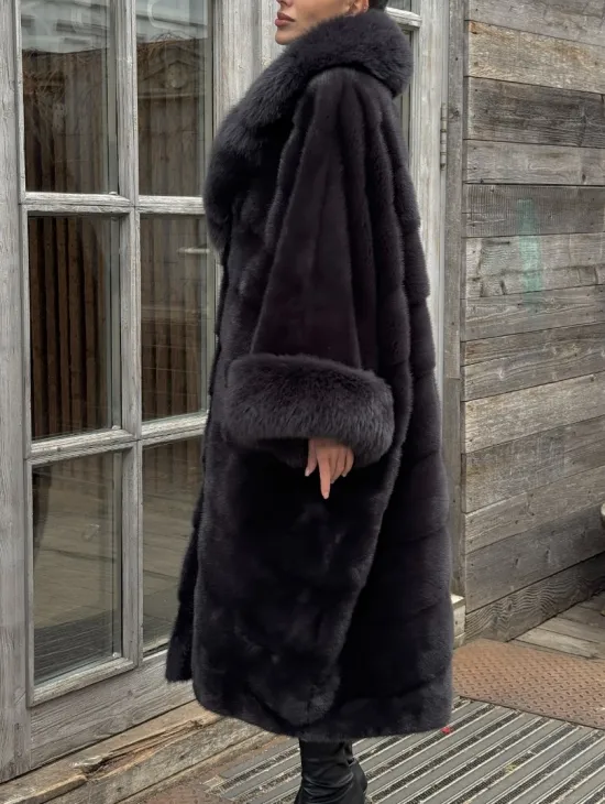 Женская норковая шуба в стиле «Бохо» с отделкой на воротнике и рукавах из меха песца
