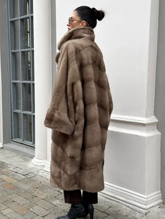 Норковая шуба Бохо из меха скандинавской норки Pastel (большие размеры)