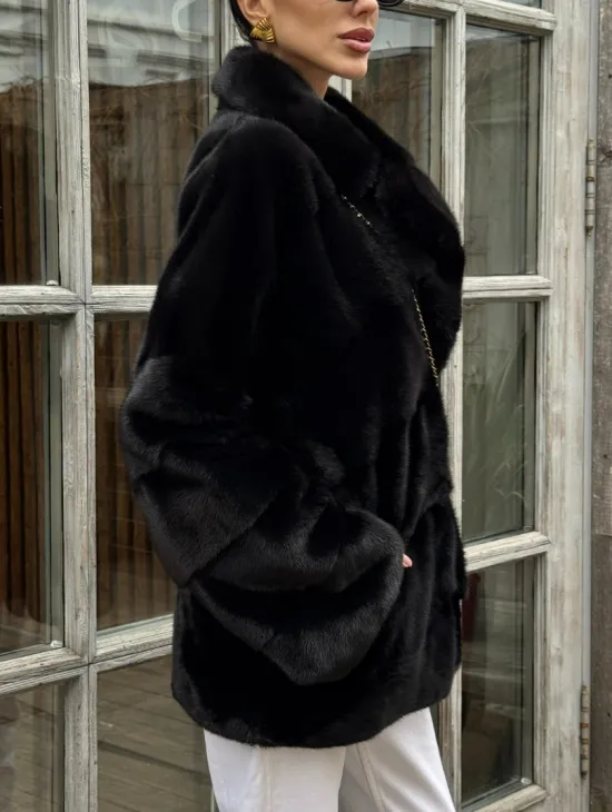 Черный короткий полушубок из плюшевой норки VELVET с английским воротником