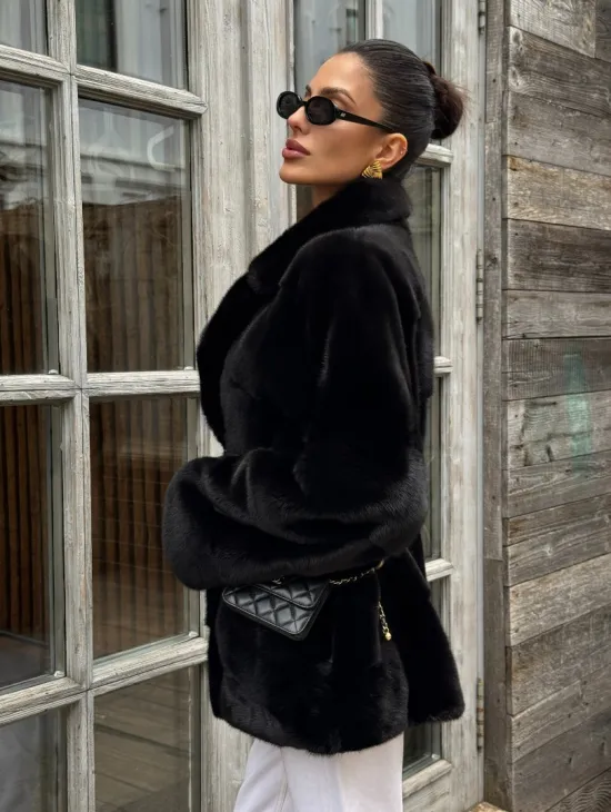 Черный короткий полушубок из плюшевой норки VELVET с английским воротником