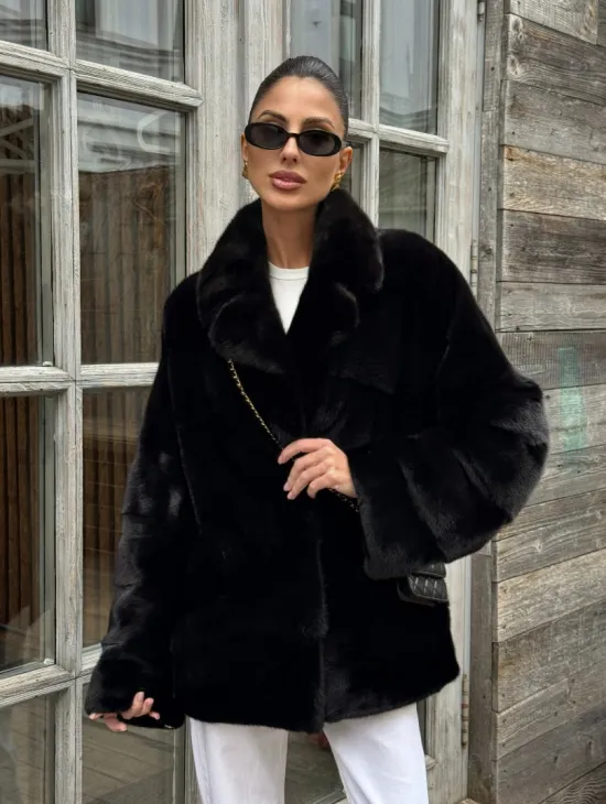 Черный короткий полушубок из плюшевой норки VELVET с английским воротником
