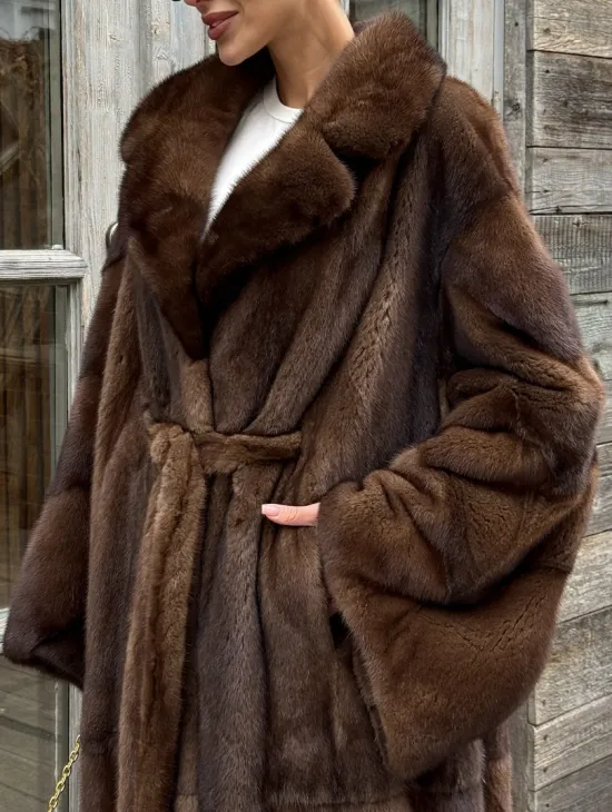 Шуба - кимоно Chic Fashion из норки орех с английским воротником