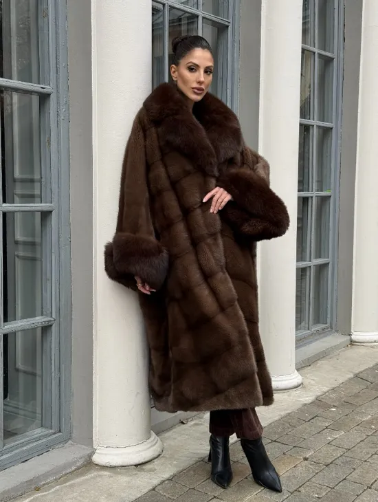 Норковая шуба пальто стиль «Бохо» с воротником и рукавами из меха песца - цвет орех