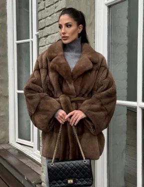 Premium мех, шуба летучая мышь из аукционной норки в натуральном цвете пастель