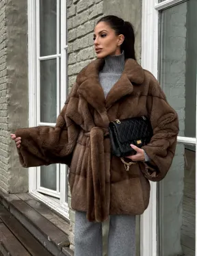 Premium мех, шуба летучая мышь из аукционной норки в натуральном цвете пастель