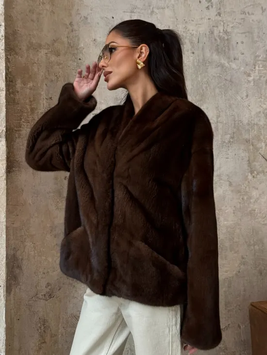 Полушубок женский из меха аукционной норки Браун Вельвет