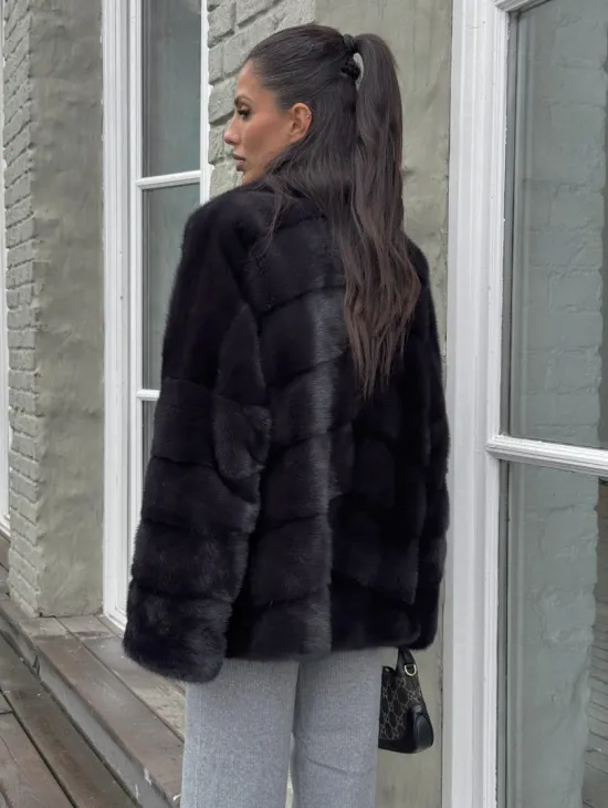 Меховой полушубок - автоледи из натуральной норки с английским воротником