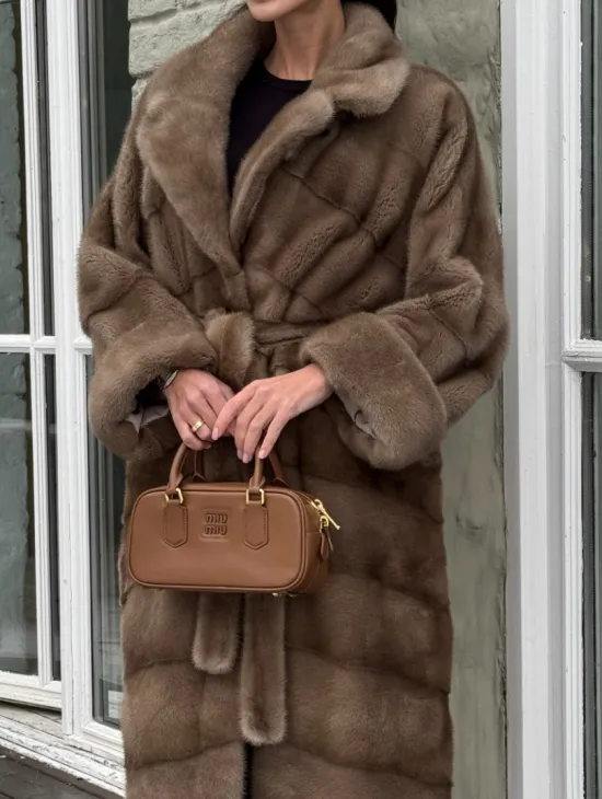 Шуба - кимоно из меха норки Saga Furs в натуральном цвете пастель