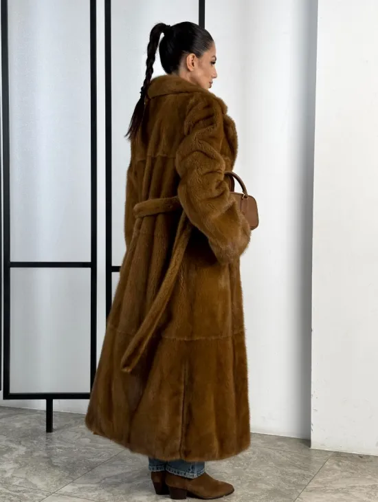 Классическая длинная норковая шуба под пояс - английский воротник