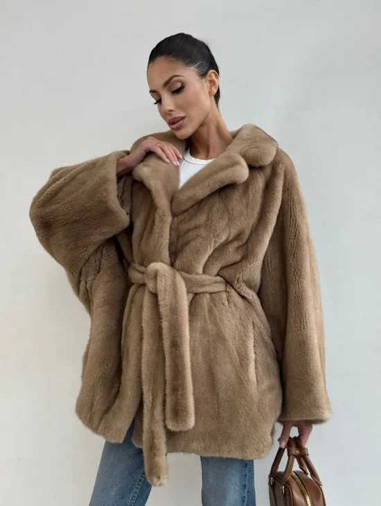 Шуба норковая SAGA FURS летучая мышь в натуральном цвете пастель