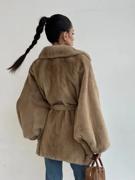 Шуба норковая SAGA FURS летучая мышь в натуральном цвете пастель