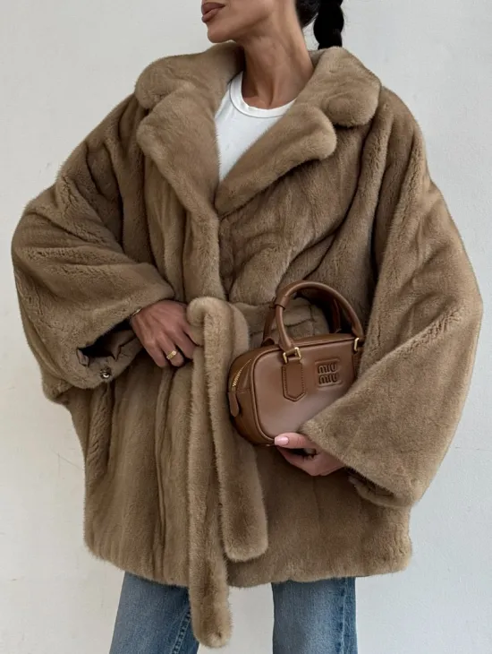 Шуба норковая SAGA FURS летучая мышь в натуральном цвете пастель