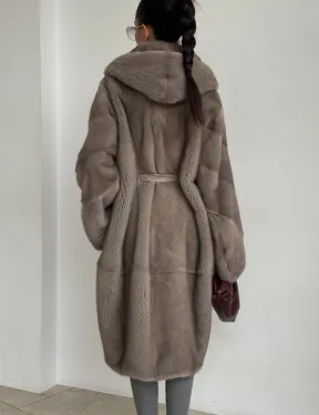 Норковая шуба кимоно с капюшоном кобра в натуральном сером цвете