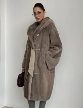 Норковая шуба кимоно с капюшоном кобра в натуральном сером цвете